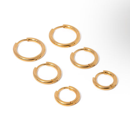 Set of gold hoop earrings stackable
